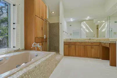 900 Sharp Rock, Horseshoe Bay, TX 78657 - Photo 21