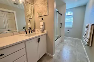 1606 Sapphire, Horseshoe Bay, TX 78657 - Photo 25