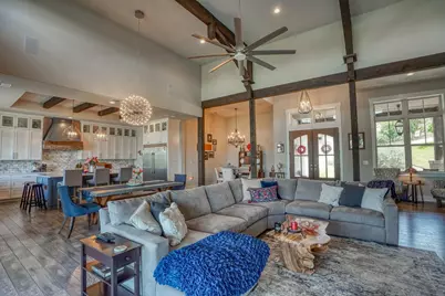 3212 Packsaddle Dr, Horseshoe Bay, TX 78657 - Photo 9