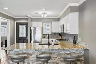 101 Island Dr, Horseshoe Bay, TX 78657 - Photo 13