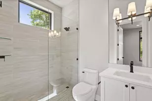 705 Trails Pkwy, Horseshoe Bay, TX 78657 - Photo 15