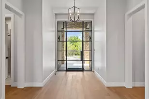 705 Trails Pkwy, Horseshoe Bay, TX 78657 - Photo 3