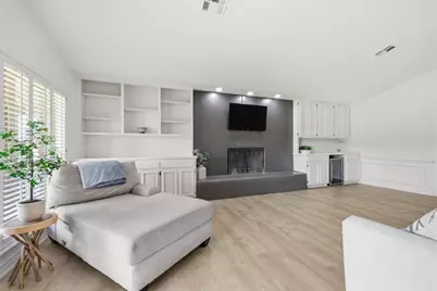 203 Longhorn, Horseshoe Bay, TX 78657 - Photo 9