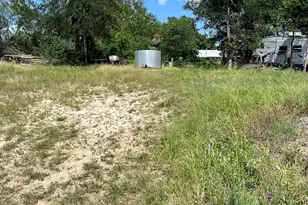 715 Silver North St, Burnet, TX 78611 - Photo 3