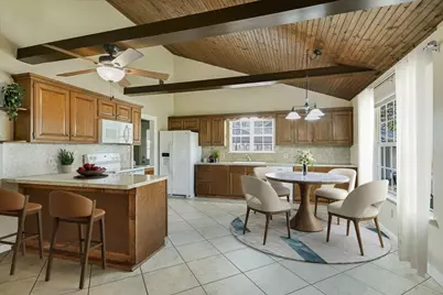 611 Thurman Cir, Kingsland, TX 78639 - Photo 9