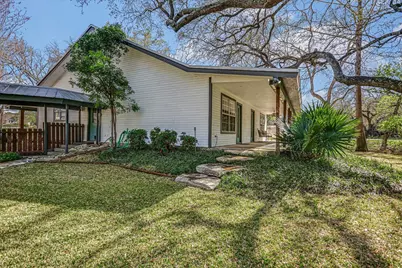 611 Thurman Cir, Kingsland, TX 78639 - Photo 17