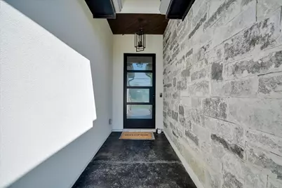 1611 Johnson St Street, Marble Falls, TX 78654 - Photo 3