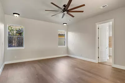 103 Maravilla Way, Horseshoe Bay, TX 78657 - Photo 13