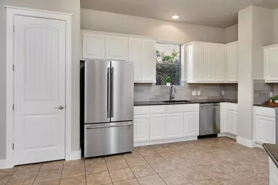 103 Maravilla Way, Horseshoe Bay, TX 78657 - Photo 11