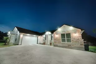 235 E Bluebriar Dr, Granite Shoals, TX 78654 - Photo 1