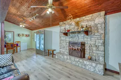 305 S N Avenue, Marble Falls, TX 78654 - Photo 15