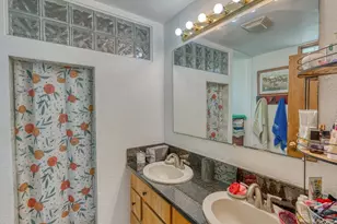 305 S N Ave, Marble Falls, TX 78654 - Photo 13