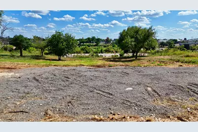 2 Walden Way, Llano, TX 78643 - Photo 5