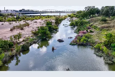 2 Walden Way, Llano, TX 78643 - Photo 1