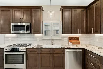 407 Olympia Fields, Meadowlakes, TX 78654 - Photo 9