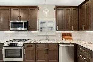 407 Olympia Fields, Meadowlakes, TX 78654 - Photo 9