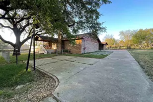 4317 River Oaks Dr, Kingsland, TX 78639 - Photo 1