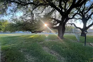 4317 River Oaks Dr, Kingsland, TX 78639 - Photo 7