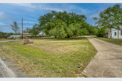 4317 River Oaks Drive, Kingsland, TX 78639 - Photo 3