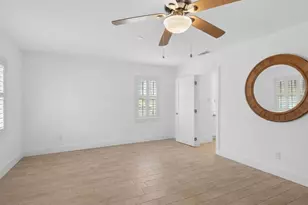 102 Cove Ln, Sunrise Beach, TX 78643 - Photo 15