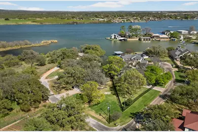 102 Cove Ln, Sunrise Beach, TX 78643 - Photo 7
