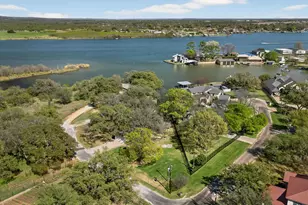 102 Cove Ln, Sunrise Beach, TX 78643 - Photo 7
