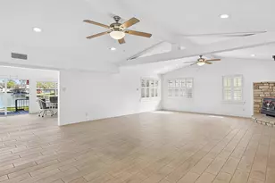 102 Cove Ln, Sunrise Beach, TX 78643 - Photo 9