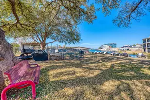 806 Highcrest Unit 13, Granite Shoals, TX 78654 - Photo 39