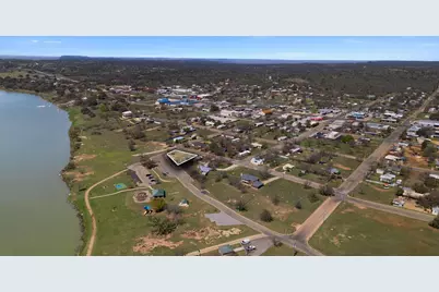 408 W Tarrant St, Llano, TX 78643 - Photo 11