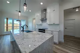 106 W Briar Dr, Granite Shoals, TX 78654 - Photo 13