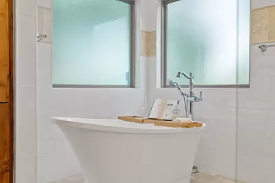 2703 Parkview Dr, Marble Falls, TX 78654 - Photo 25