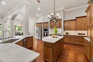 2703 Parkview Dr, Marble Falls, TX 78654 - Photo 13