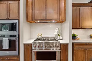 2703 Parkview Dr, Marble Falls, TX 78654 - Photo 11