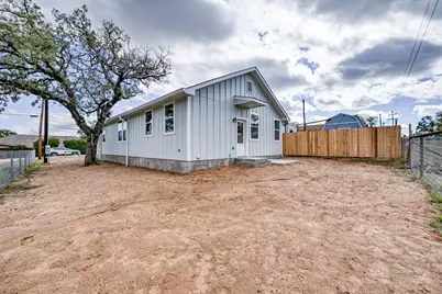 1915 Willow Street, Kingsland, TX 78639 - Photo 23