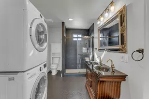 515 E Island Dr, Bluffton, TX 78607 - Photo 23