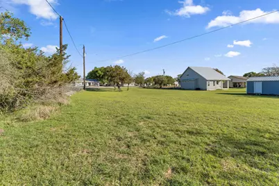 515 E Island Drive, Bluffton, TX 78607 - Photo 39