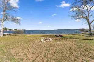 515 E Island Dr, Bluffton, TX 78607 - Photo 31