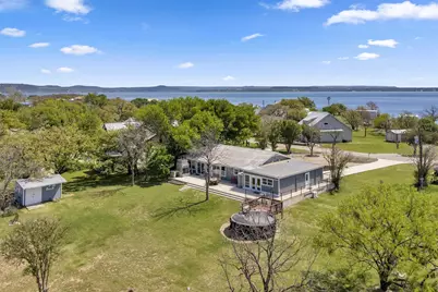 515 E Island Drive, Bluffton, TX 78607 - Photo 35