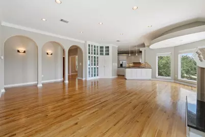 4921 Creek Meadow Cove, Spicewood, TX 78669 - Photo 11