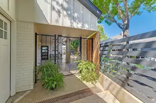 104 Raindrop Ln, Kingsland, TX 78639 - Photo 35