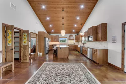 5020 Cr 252, Bertram, TX 78605 - Photo 5