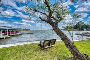 146 Winding Way, Sunrise Beach, TX 78643 - Photo 17