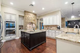 348 Carlson Cir, Buchanan Dam, TX 78609 - Photo 9