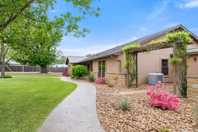 348 Carlson Circle, Buchanan Dam, TX 78609 - Photo 5