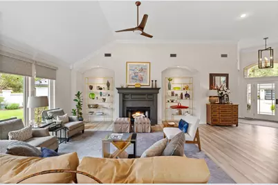 106 San Saba Court, Horseshoe Bay, TX 78657 - Photo 9