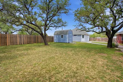 203 Crestview Drive, Johnson City, TX 78636 - Photo 39