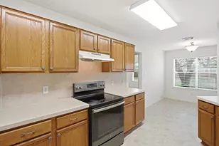 203 Crestview Dr, Johnson City, TX 78636 - Photo 15