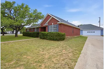 203 Crestview Drive, Johnson City, TX 78636 - Photo 41