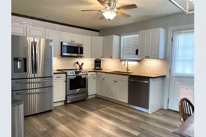 1101 E College, Llano, TX 78643 - Photo 7