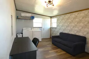 1101 E College, Llano, TX 78643 - Photo 17